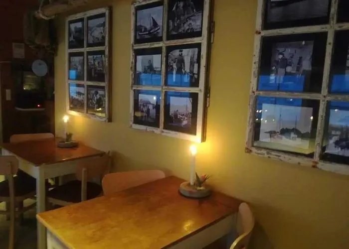 Hytte Kaikanten Rorbuer Sennesvik